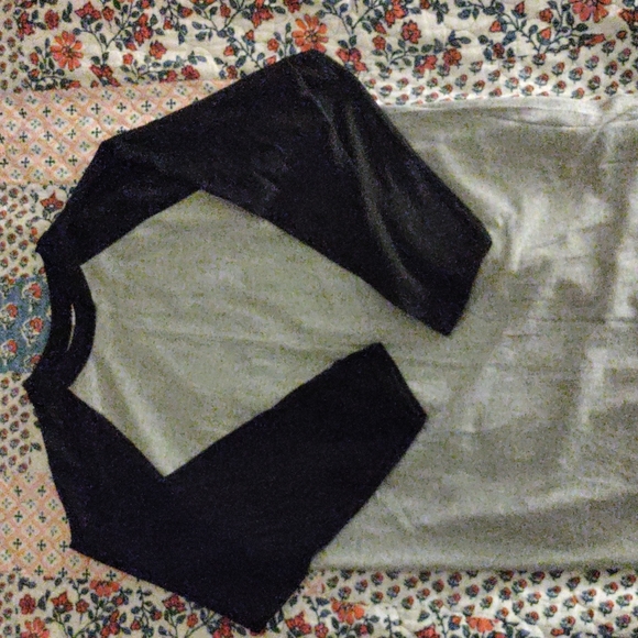 2 Baseball Shirts L - Picture 2 of 3